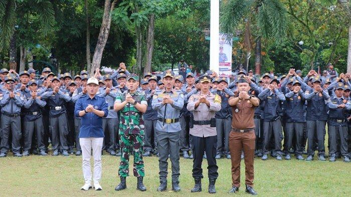 Sebanyak 2.959 Satlinmas di Kabupaten Banjar Siap Jaga Kondusifitas Pelaksanaan Pilkada 2024